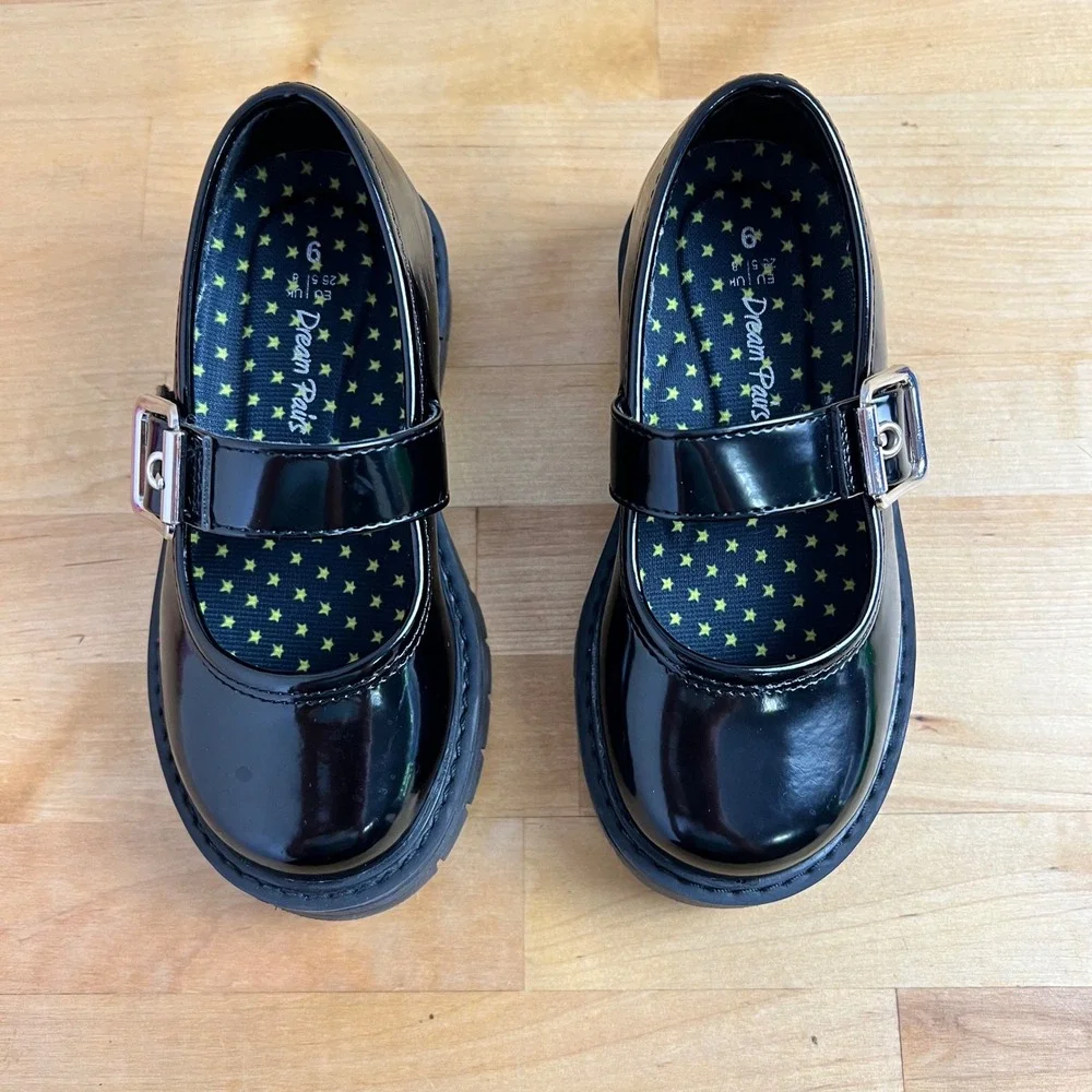 Dream Pairs‎ Black Patent Mary Jane Platform Lug Sole Shoes Girls Kids Size 9